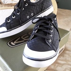 Keen Esla ii Sneakers Black quilted